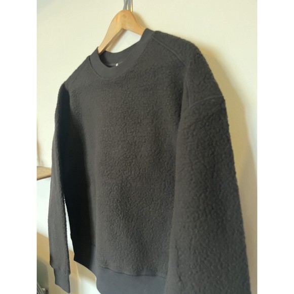 NWT Everlane Black Renew Fleece Oversized Crew Sweater Size Medium - Picture 5 of 13
